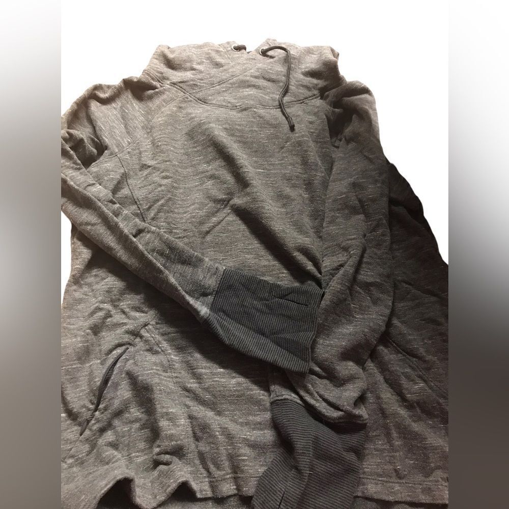 Avalanche XL ladies hoodie excellent condition